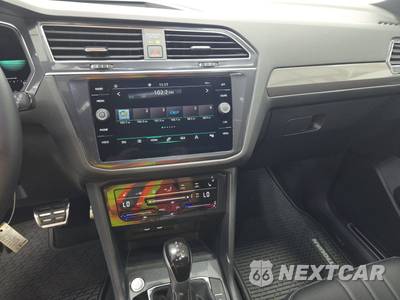 2023 Volkswagen Tiguan SE R-Line Black - zdjęcie 11 z 27 - miniatura