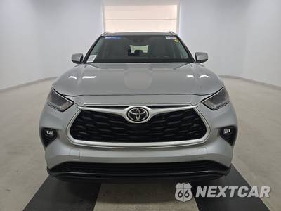 2021 Toyota Highlander XLE - zdjęcie 2 z 25 - miniatura
