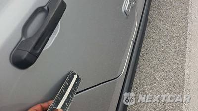 2020 Jeep Gladiator Rubicon Crew Cab Medium Bed - zdjęcie 18 z 20 - miniatura