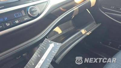 2014 Toyota Highlander LE Plus - zdjęcie 31 z 38 - miniatura
