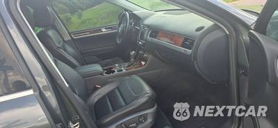 2014 Volkswagen Touareg TDI Lux - zdjęcie 6 z 23 - miniatura