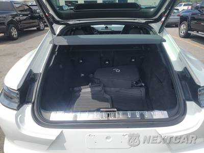 2023 Porsche Panamera 4 E-Hybrid Platinum E - zdjęcie 16 z 19 - miniatura