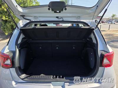2025 Hyundai Venue SEL - zdjęcie 22 z 26 - miniatura