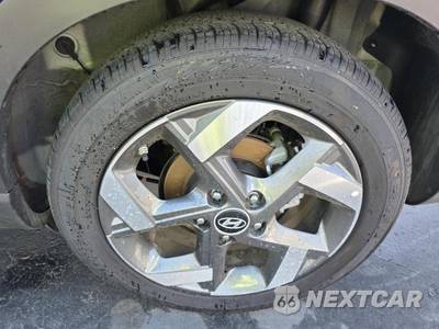 2025 Hyundai Venue SEL - zdjęcie 16 z 26 - miniatura