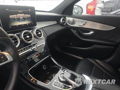 2015 Mercedes-Benz C 300 4MATIC Sedan w/Sport Pkg - zdjęcie 11 z 20 - miniatura
