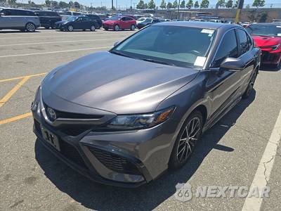 2024 Toyota Camry Hybrid SE - zdjęcie 1 z 28 - miniatura