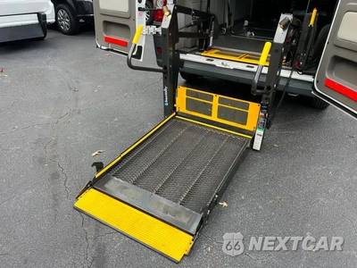 2015 Ram ProMaster 2500 Window Van High Roof 159.0" WB - zdjęcie 11 z 21 - miniatura