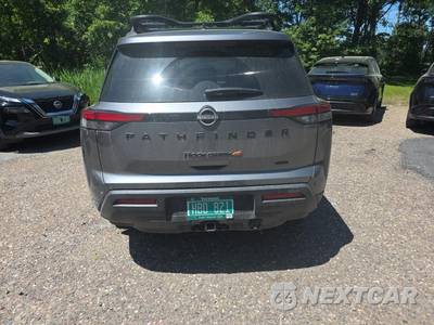 2023 Nissan Pathfinder Rock Creek - zdjęcie 6 z 23 - miniatura