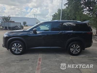 2025 Nissan Pathfinder SL - zdjęcie 8 z 21 - miniatura