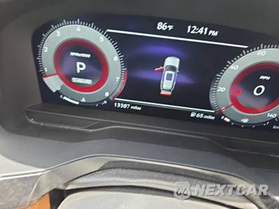 2025 Nissan Pathfinder Platinum - zdjęcie 13 z 21 - miniatura