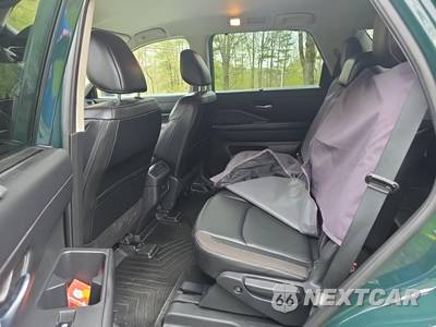 2023 Nissan Pathfinder SL - zdjęcie 14 z 26 - miniatura