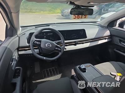 2024 Nissan Ariya ENGAGE+ e-4ORCE - zdjęcie 12 z 25 - miniatura