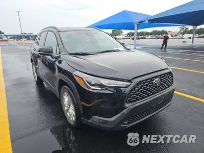 2022 Toyota Corolla Cross LE - zdjęcie 3 z 20 - miniatura