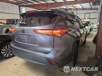 2023 Toyota Highlander LE - zdjęcie 4 z 18 - miniatura