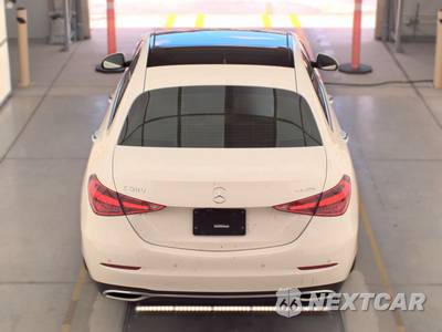 2022 Mercedes-Benz C 300 4MATIC Sedan - zdjęcie 5 z 18 - miniatura