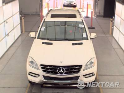 2014 Mercedes-Benz ML 350 - zdjęcie 2 z 22 - miniatura