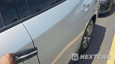 2017 Nissan Pathfinder SV - zdjęcie 34 z 39 - miniatura