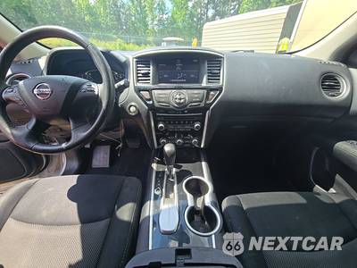 2017 Nissan Pathfinder SV - zdjęcie 11 z 39 - miniatura