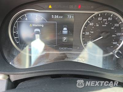 2021 Nissan Versa SV - zdjęcie 12 z 42 - miniatura