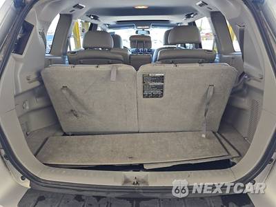 2013 Toyota Highlander SE - zdjęcie 17 z 43 - miniatura