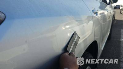 2013 Toyota Highlander SE - zdjęcie 24 z 43 - miniatura