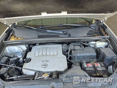 2013 Toyota Highlander SE - zdjęcie 16 z 43 - miniatura