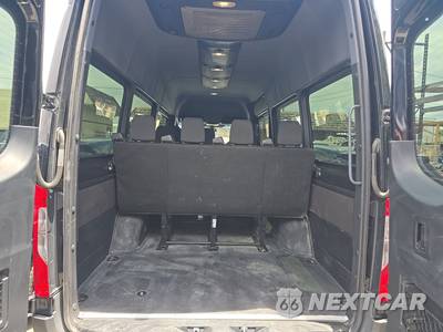 2025 Mercedes-Benz Sprinter 2500 Passenger Van 170.0" WB - zdjęcie 17 z 27 - miniatura
