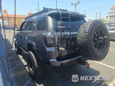 2021 Toyota 4Runner TRD Off-Road Premium - zdjęcie 6 z 35 - miniatura