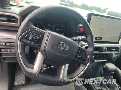 2025 Toyota 4Runner TRD Sport - zdjęcie 10 z 18 - miniatura