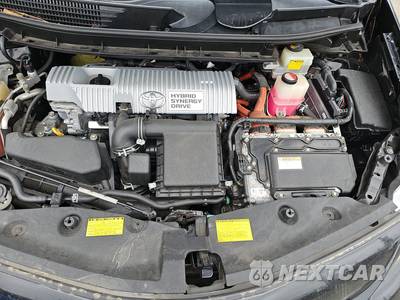 2014 Toyota Prius v Three - zdjęcie 15 z 65 - miniatura