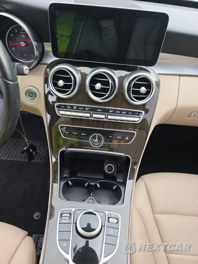 2019 Mercedes-Benz C 300 Sedan - zdjęcie 11 z 20 - miniatura