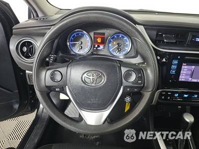 2019 Toyota Corolla LE Sedan - zdjęcie 10 z 26 - miniatura