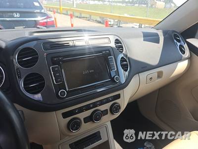 2015 Volkswagen Tiguan SE w/Appearance - zdjęcie 11 z 56 - miniatura