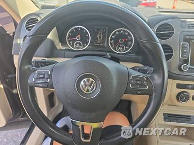 2015 Volkswagen Tiguan SE w/Appearance - zdjęcie 10 z 56 - miniatura