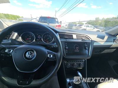 2020 Volkswagen Tiguan SE - zdjęcie 11 z 19 - miniatura