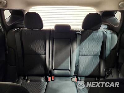 2021 Nissan Rogue Sport S - zdjęcie 10 z 12 - miniatura