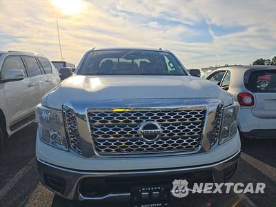 2018 Nissan TITAN SV Crew Cab Short Bed - zdjęcie 2 z 27 - miniatura