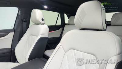 2026 Volkswagen Atlas Cross Sport 2.0T SEL Premium R-Line - zdjęcie 36 z 50 - miniatura