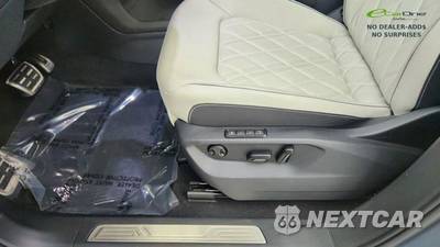 2026 Volkswagen Atlas Cross Sport 2.0T SEL Premium R-Line - zdjęcie 37 z 50 - miniatura