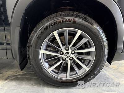 2019 Toyota Highlander XLE - zdjęcie 28 z 29 - miniatura