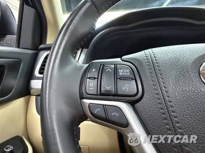 2019 Toyota Highlander XLE - zdjęcie 14 z 29 - miniatura