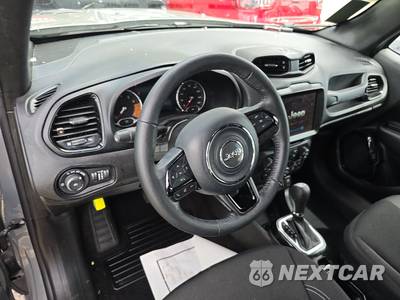 2022 Jeep Renegade Altitude - zdjęcie 11 z 23 - miniatura