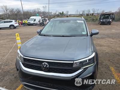 2023 Volkswagen Taos SE - zdjęcie 2 z 33 - miniatura
