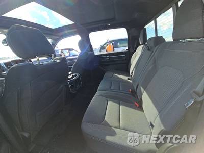 2023 Ram 1500 Big Horn Crew Cab Short Bed - zdjęcie 13 z 29 - miniatura