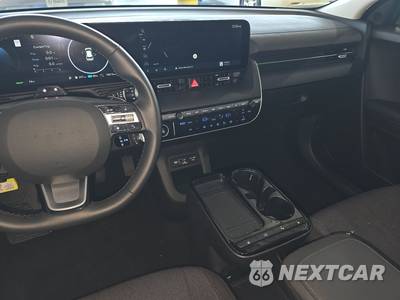 2025 Hyundai IONIQ 5 SE - zdjęcie 11 z 22 - miniatura