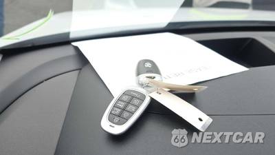 2024 Hyundai IONIQ 5 Limited - zdjęcie 20 z 28 - miniatura