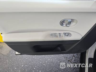 2024 Hyundai IONIQ 5 SEL - zdjęcie 9 z 18 - miniatura