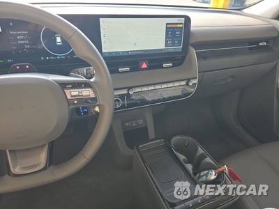 2025 Hyundai IONIQ 5 SEL - zdjęcie 11 z 22 - miniatura