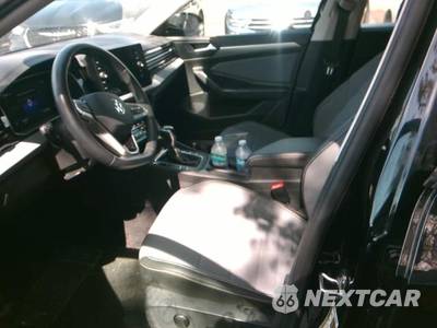 2025 Volkswagen Jetta SE - zdjęcie 6 z 22 - miniatura
