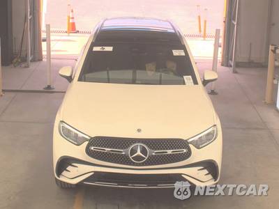 2023 Mercedes-Benz GLC 300 - zdjęcie 2 z 18 - miniatura